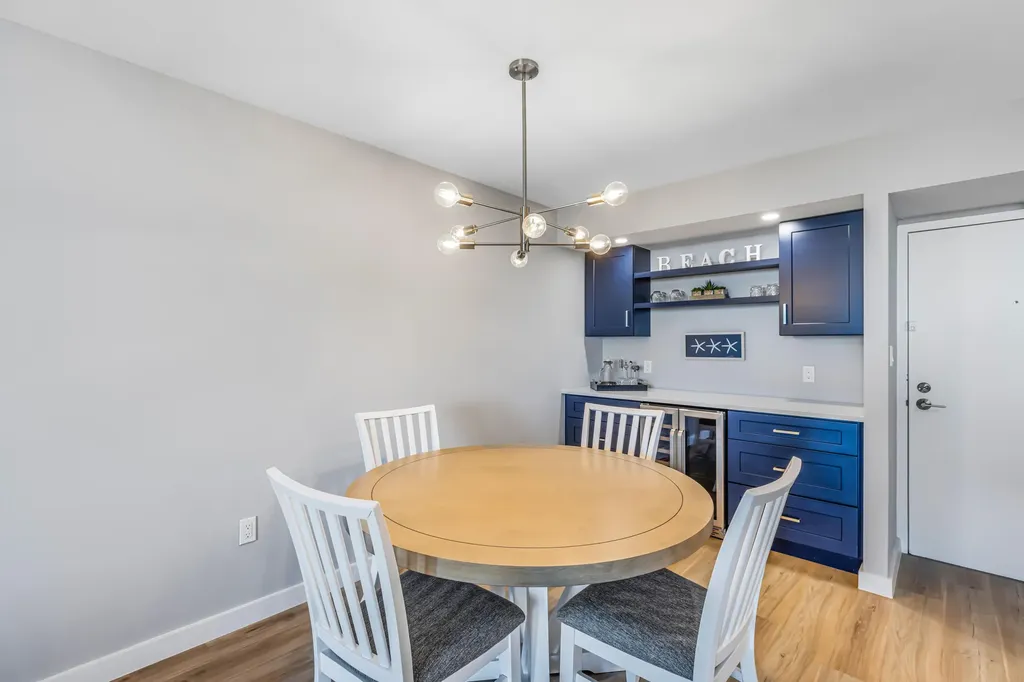 440 Seaview Court Marco Island FL 34145