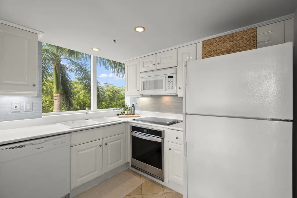 480 S Collier Boulevard Marco Island FL 34145