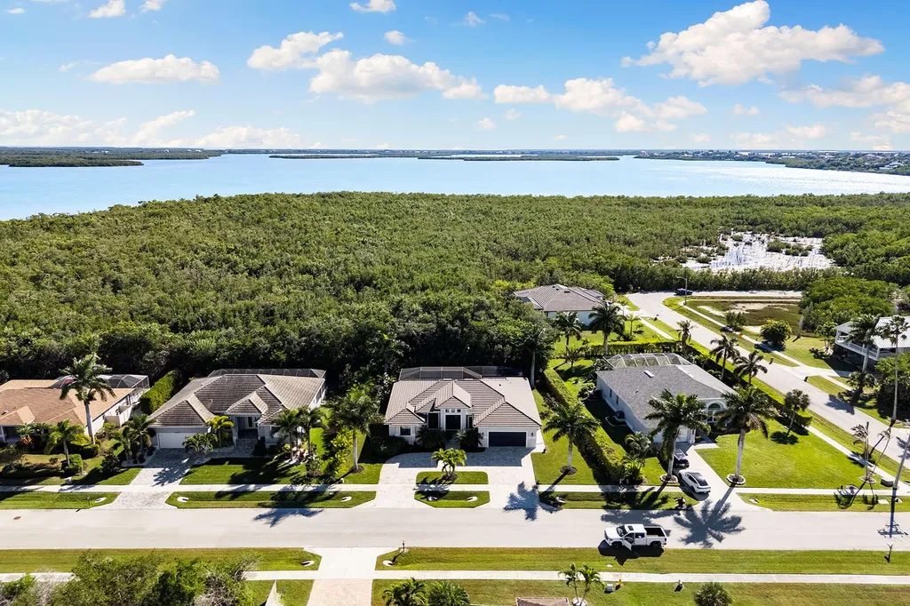 1871 Dogwood Drive Marco Island FL 34145