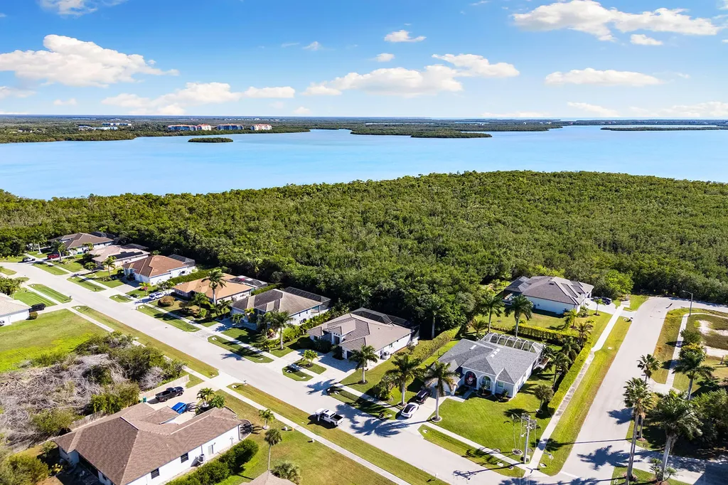 1871 Dogwood Drive Marco Island FL 34145