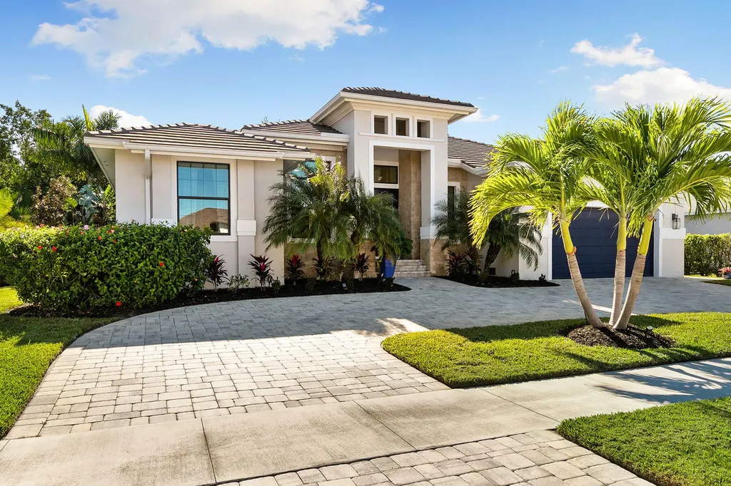 1871 Dogwood Drive Marco Island FL 34145