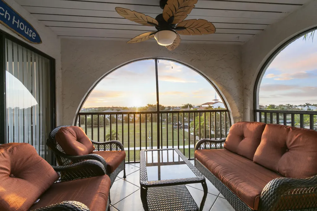 1024 Anglers Cove Marco Island FL 34145