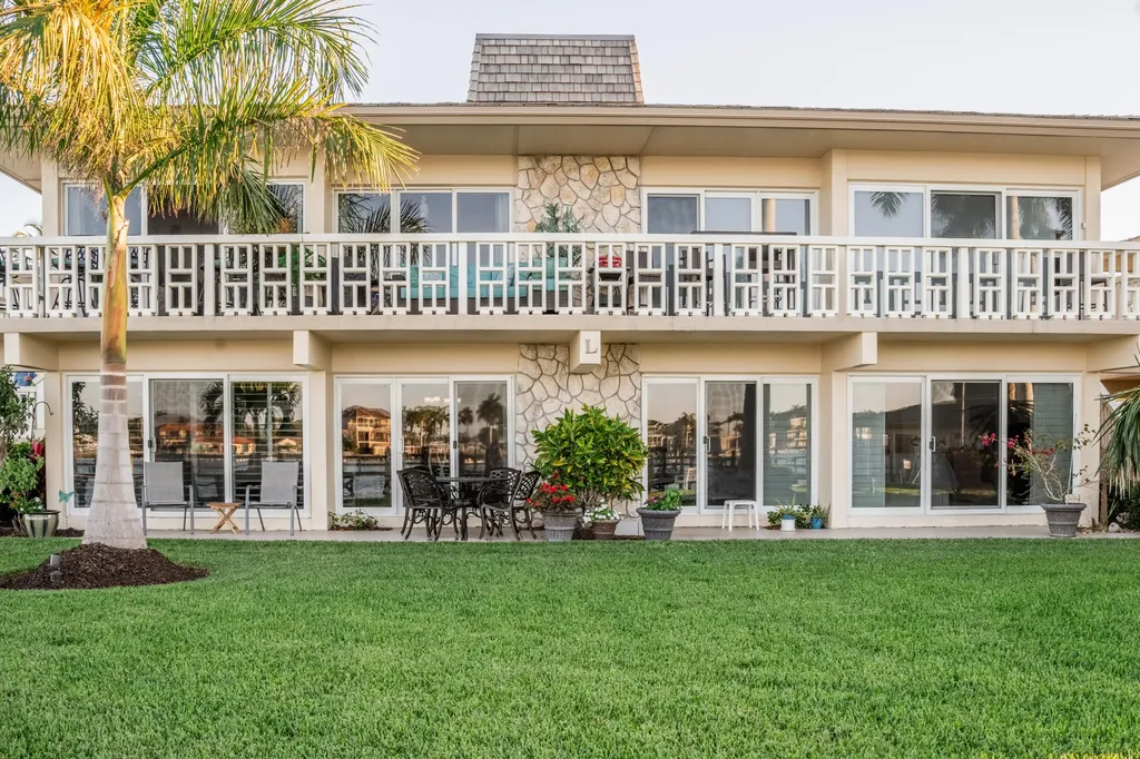 1215 Edington Place Marco Island FL 34145