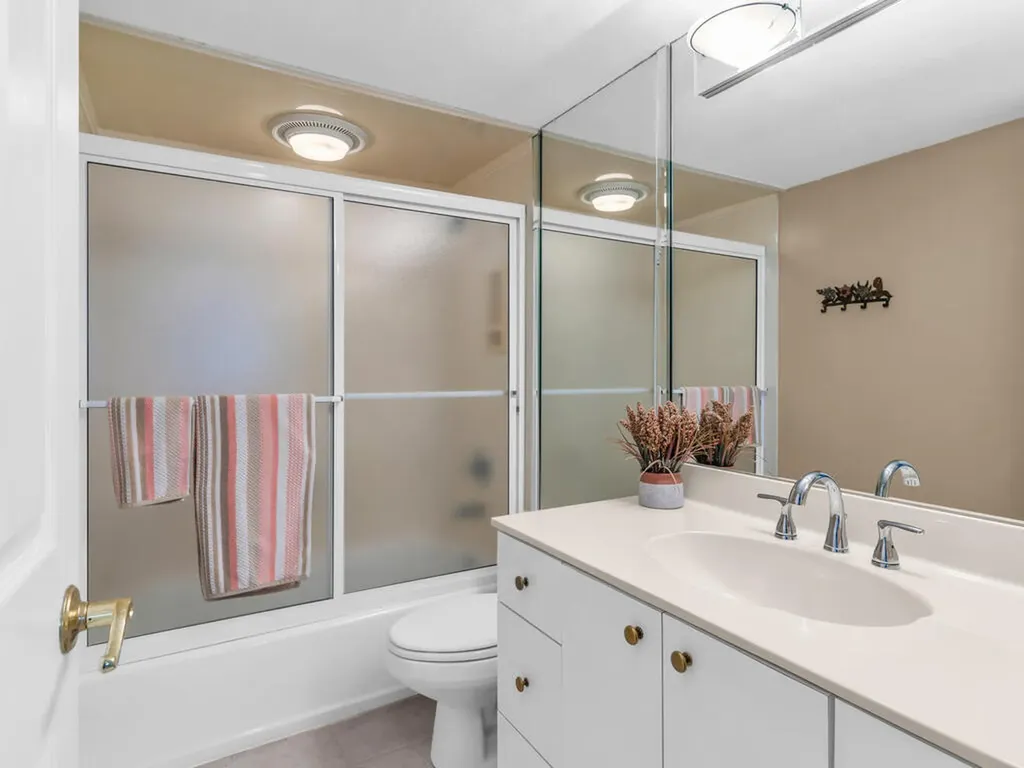 260 Seaview Court Marco Island FL 34145