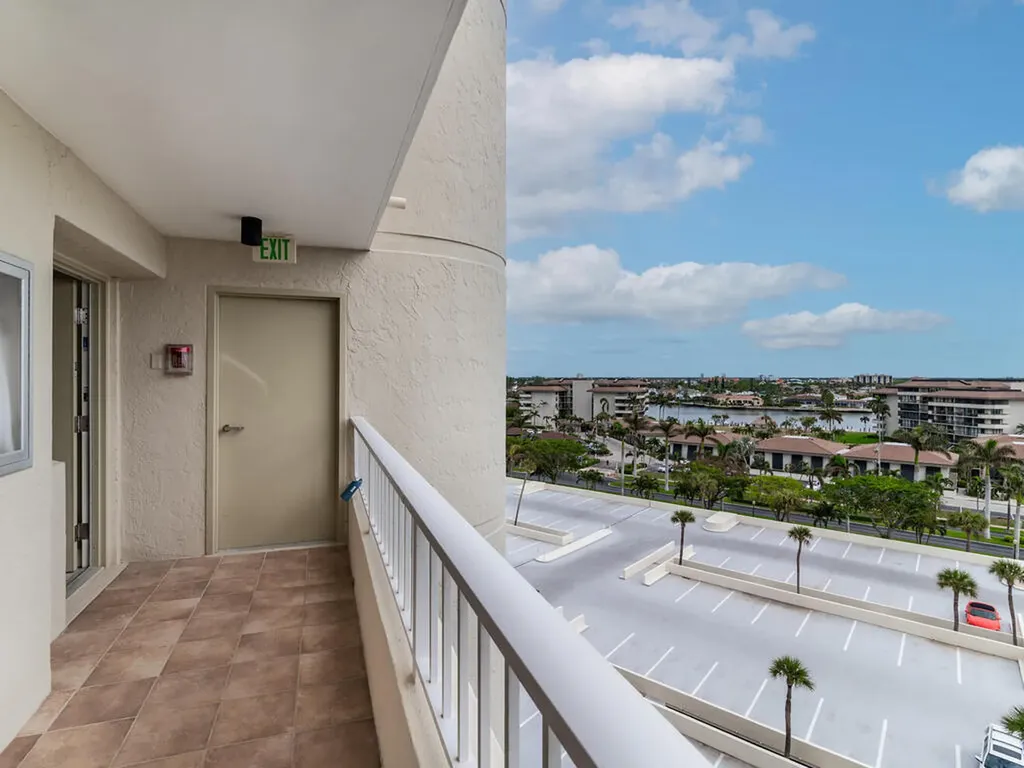 260 Seaview Court Marco Island FL 34145