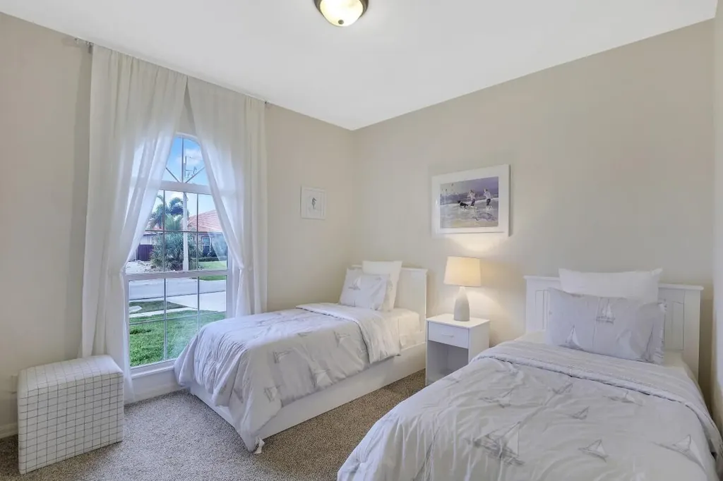 363 Columbus Way Marco Island FL 34145