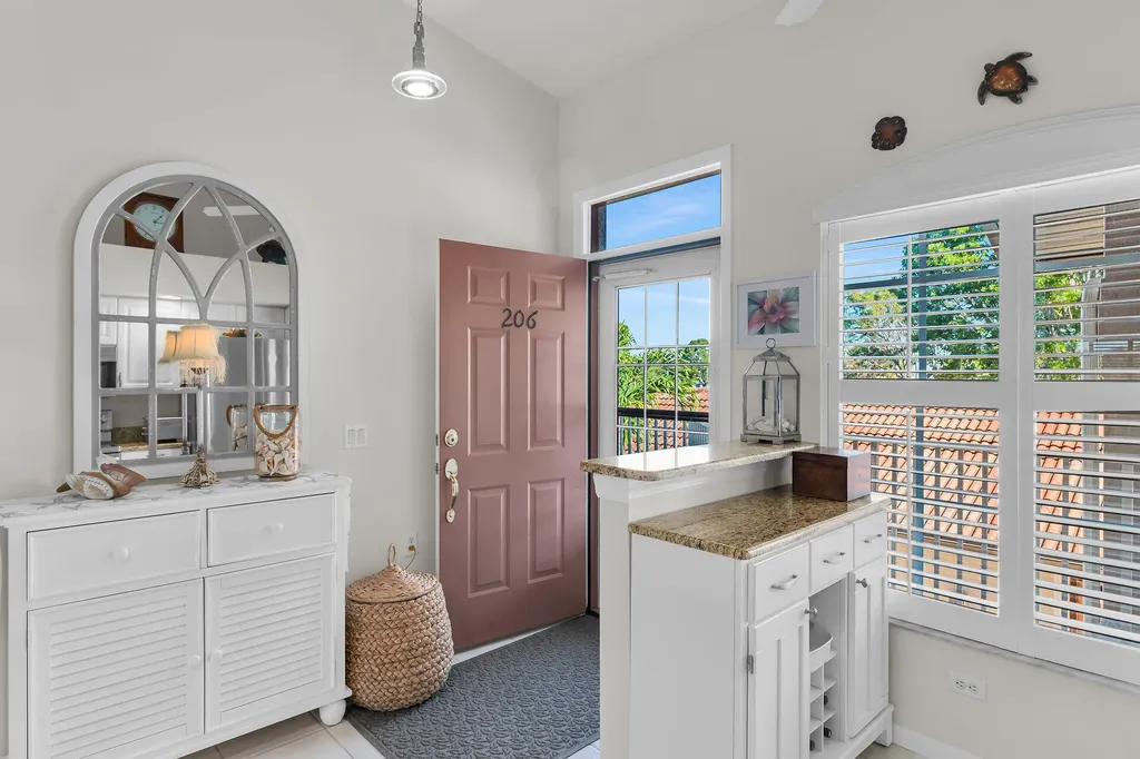 278 Newport Drive Naples FL 34114