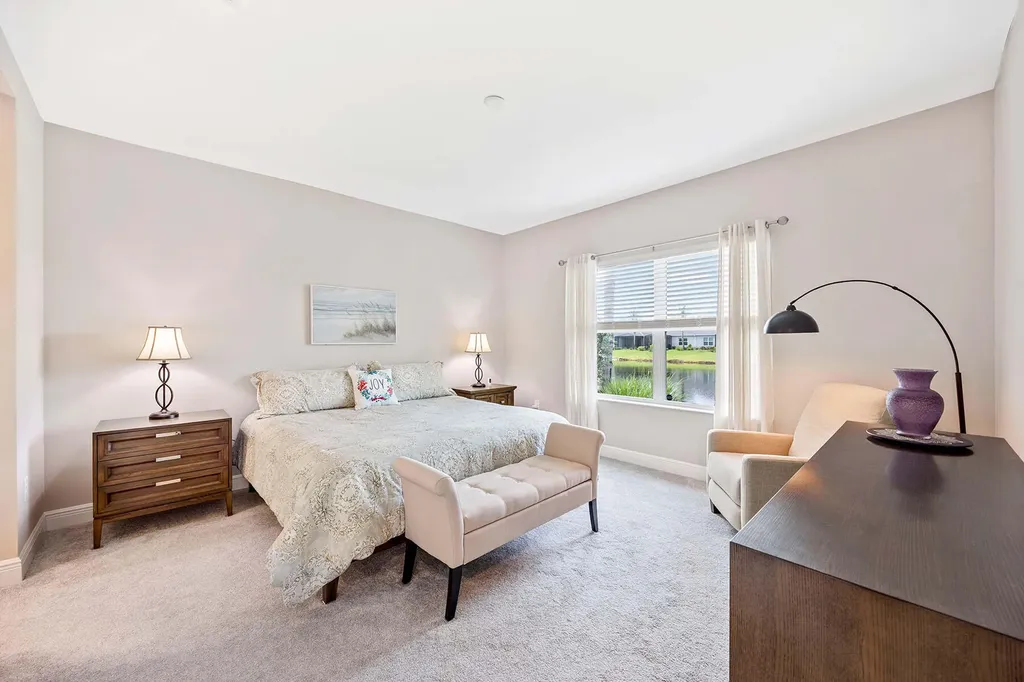 2303 Marquesa Circle Naples FL 34112