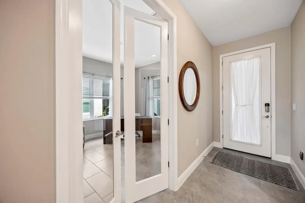 2303 Marquesa Circle Naples FL 34112