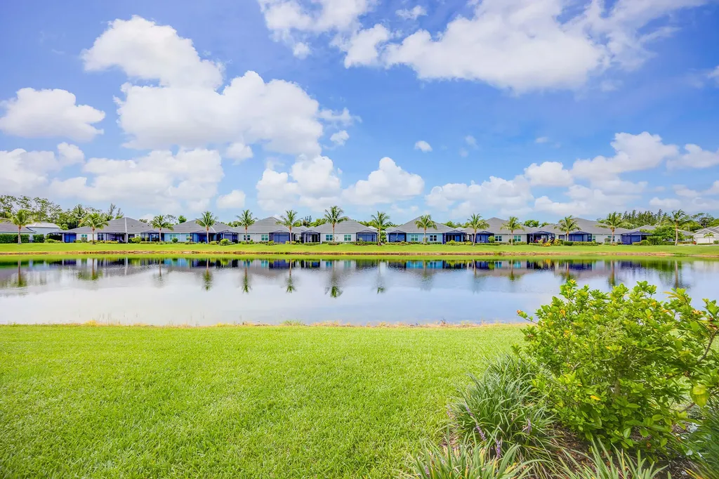 2303 Marquesa Circle Naples FL 34112