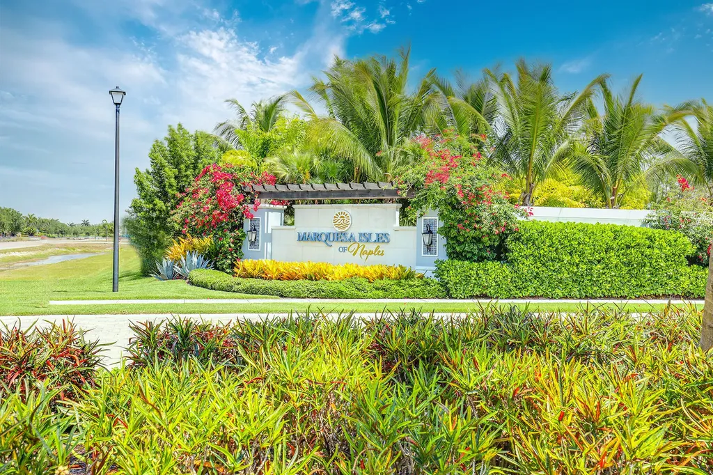 2303 Marquesa Circle Naples FL 34112