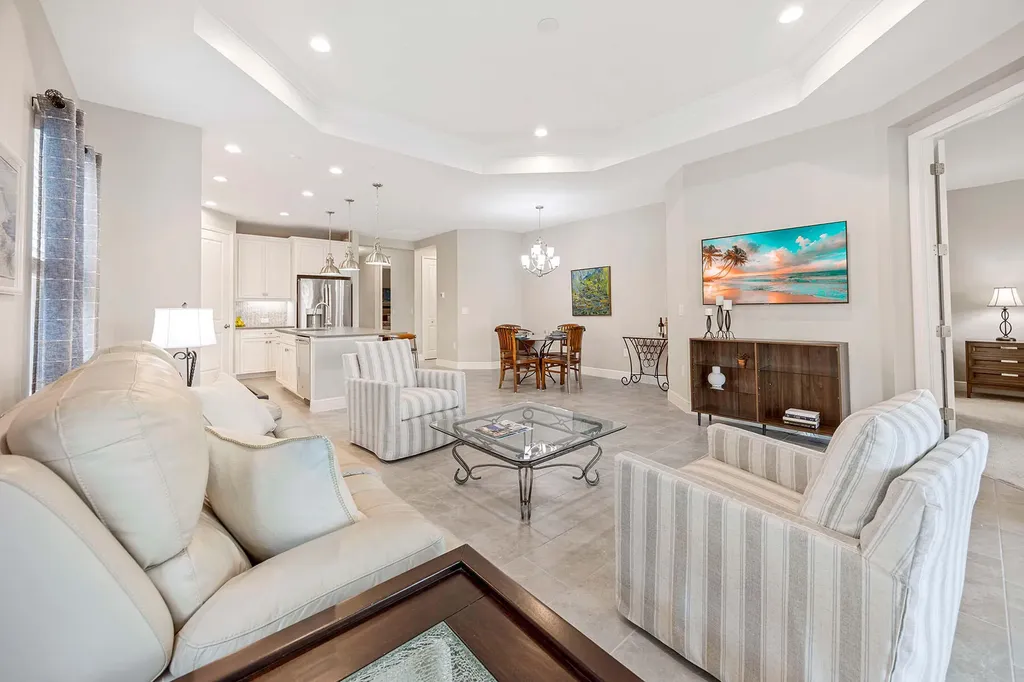 2303 Marquesa Circle Naples FL 34112