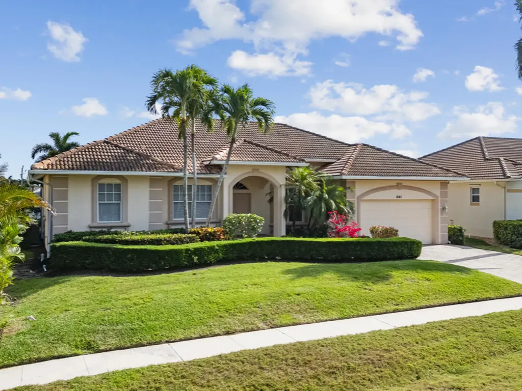 1641 Villa Court Marco Island FL 34145