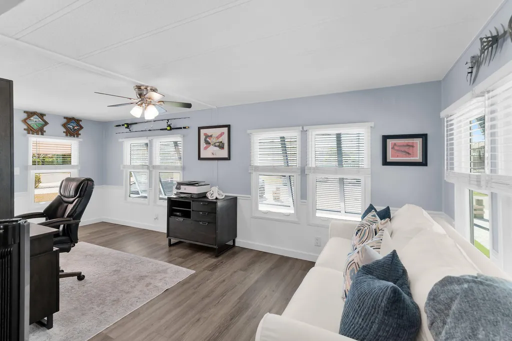 639 Palm Avenue Goodland FL 34140