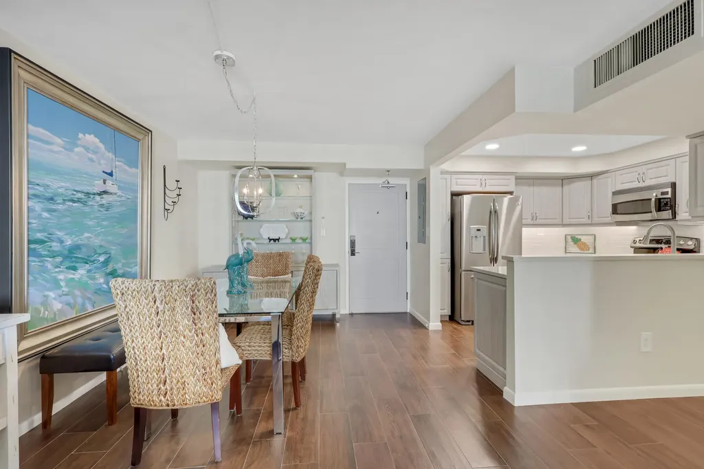 260 Seaview Court Marco Island FL 34145