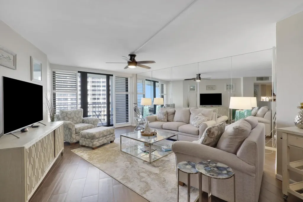 260 Seaview Court Marco Island FL 34145