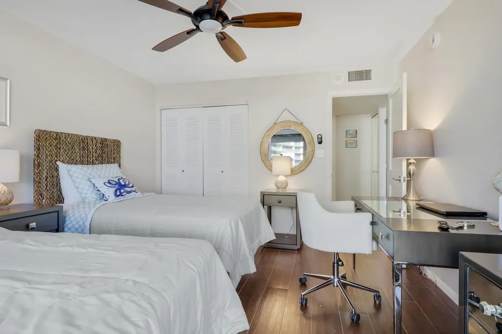 260 Seaview Court Marco Island FL 34145