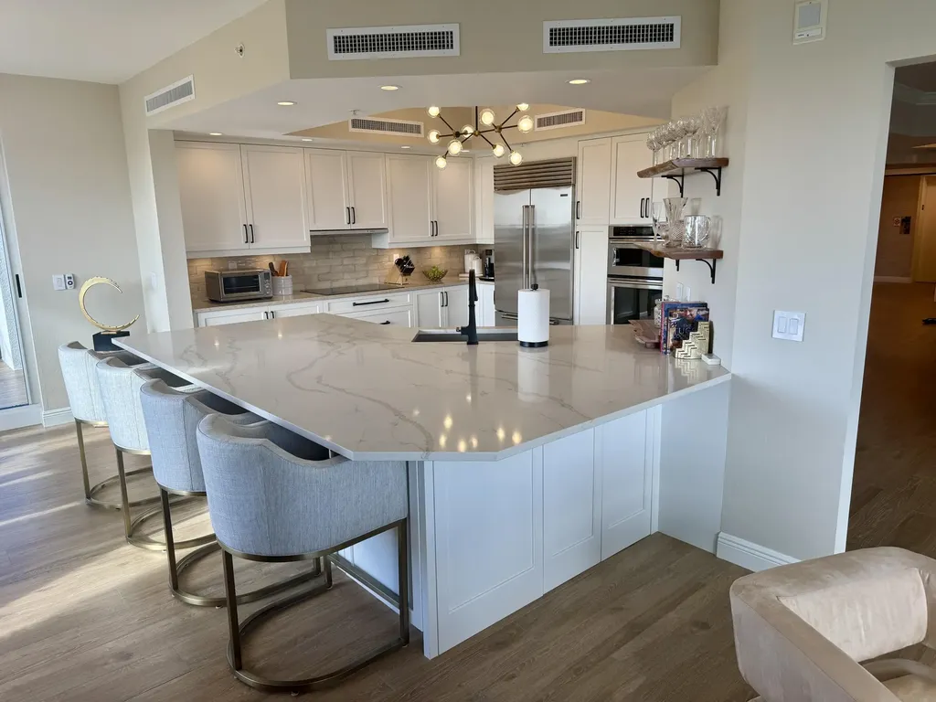 1050 Borghese Naples FL 34114