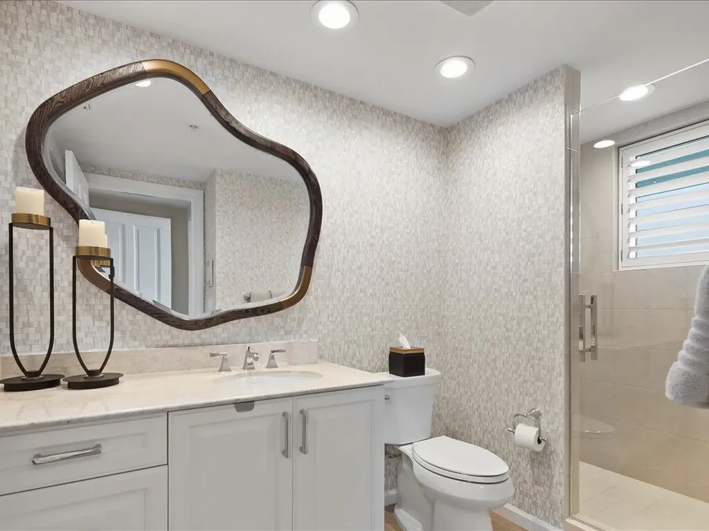 1050 Borghese Naples FL 34114