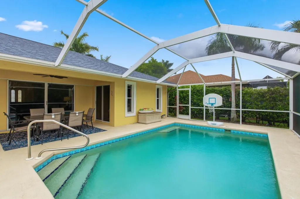 139 Balfour Drive Marco Island FL 34145