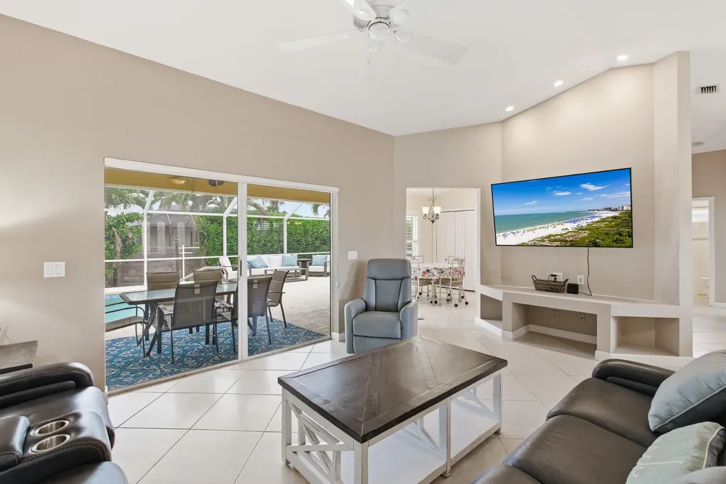 139 Balfour Drive Marco Island FL 34145