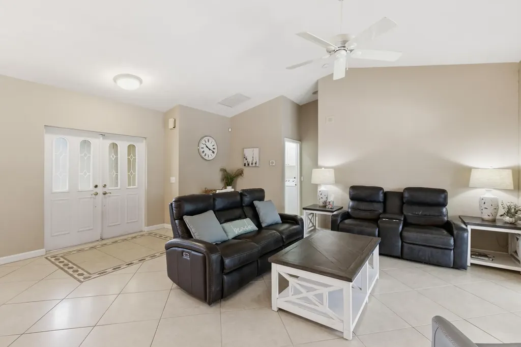 139 Balfour Drive Marco Island FL 34145