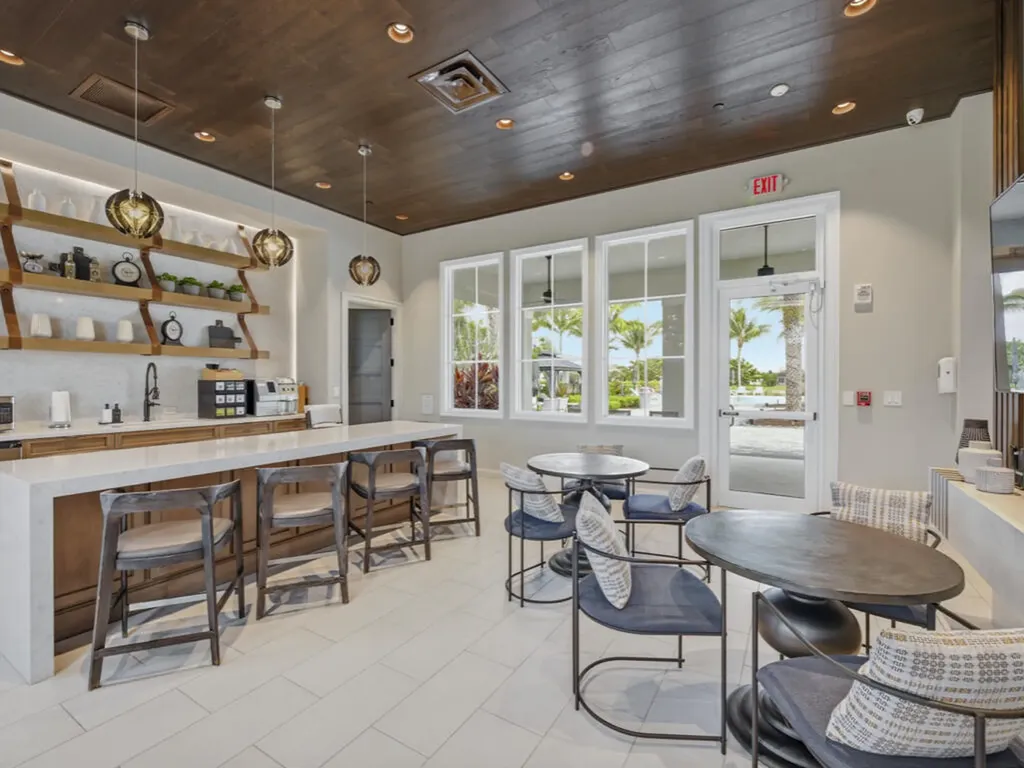8947 St Lucia Drive Naples FL 34114