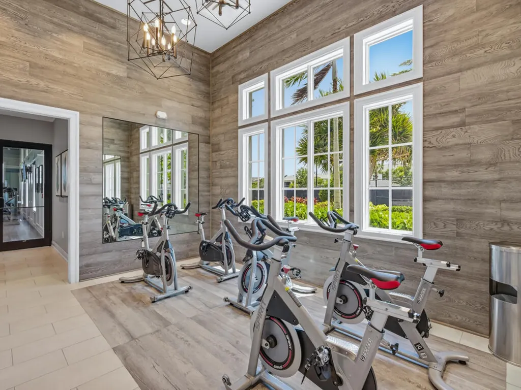 8947 St Lucia Drive Naples FL 34114