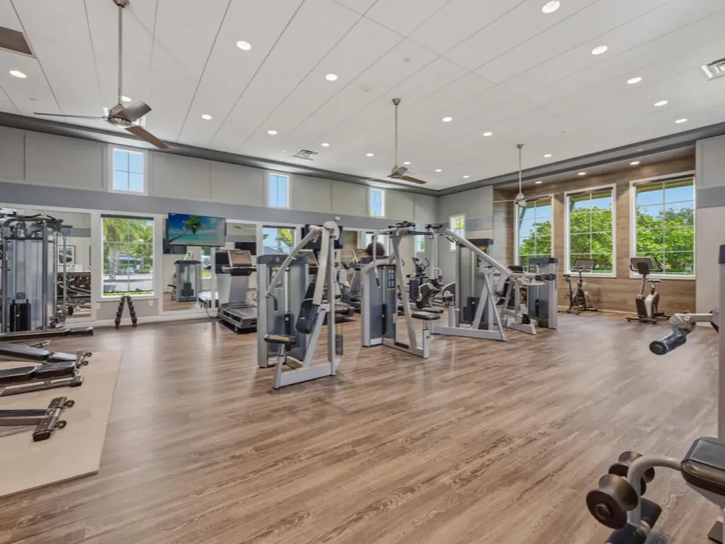 8947 St Lucia Drive Naples FL 34114