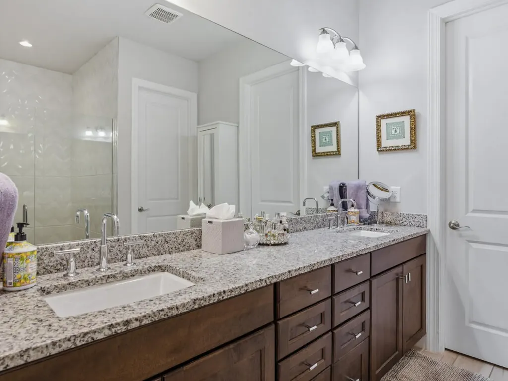 8947 St Lucia Drive Naples FL 34114