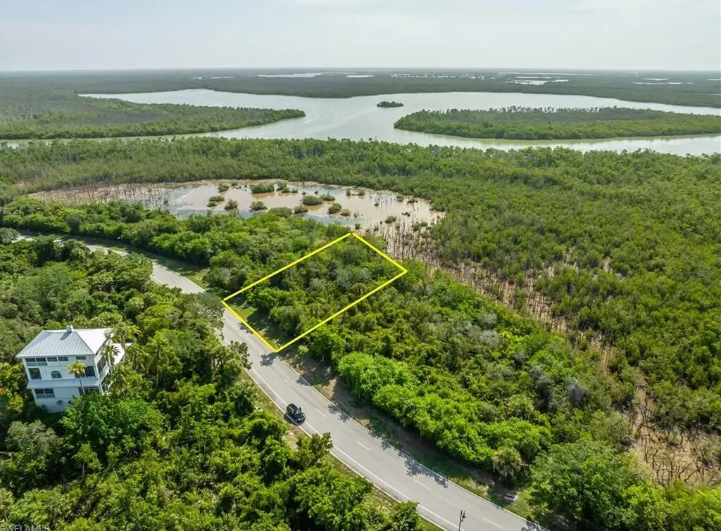 822 Whiskey Creek Drive Marco Island FL 34145