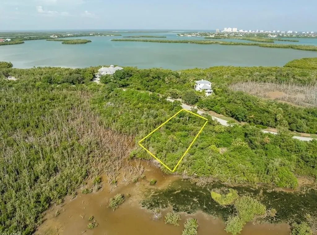 822 Whiskey Creek Drive Marco Island FL 34145
