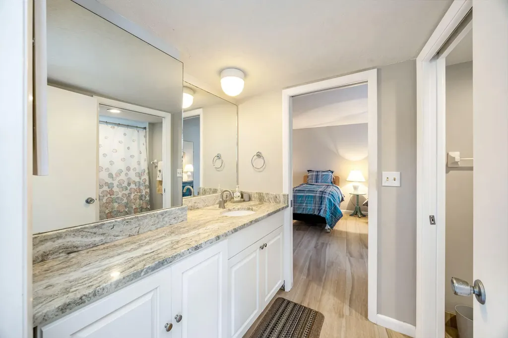1085 Bald Eagle Drive Marco Island FL 34145