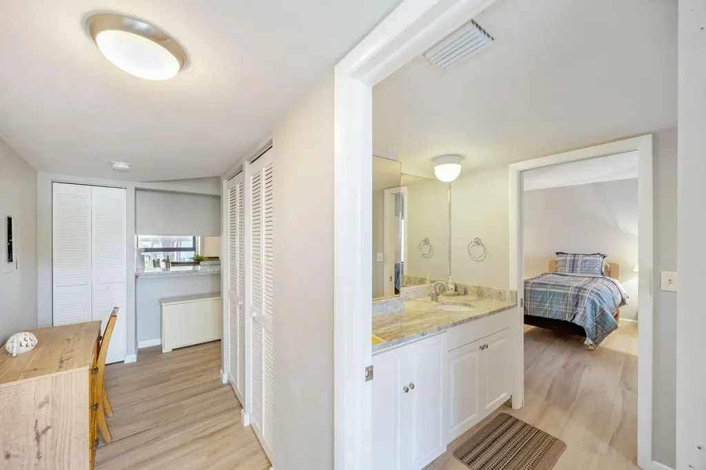 1085 Bald Eagle Drive Marco Island FL 34145