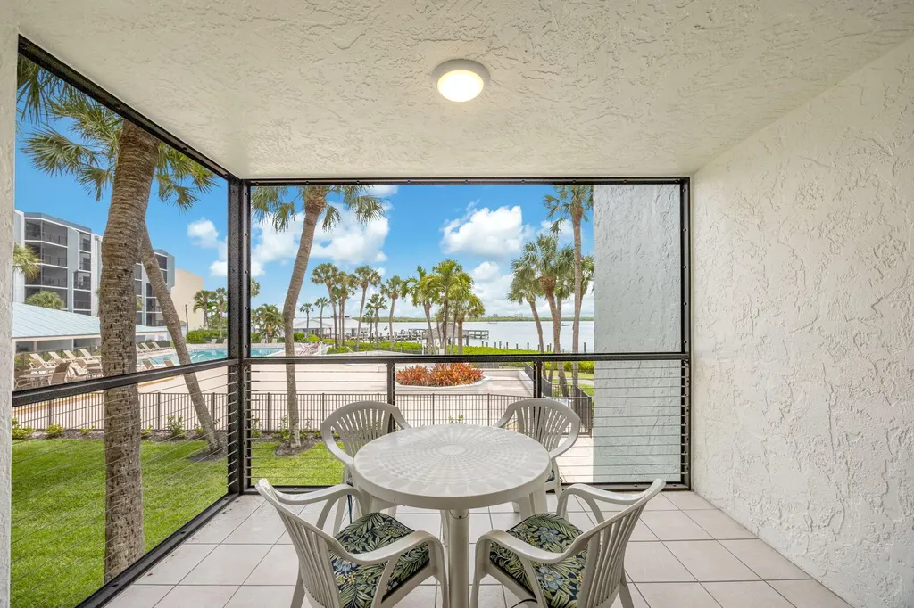 1085 Bald Eagle Drive Marco Island FL 34145
