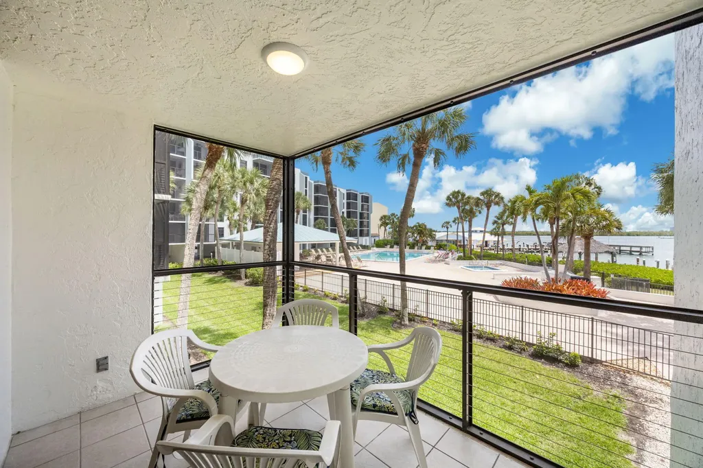 1085 Bald Eagle Drive Marco Island FL 34145