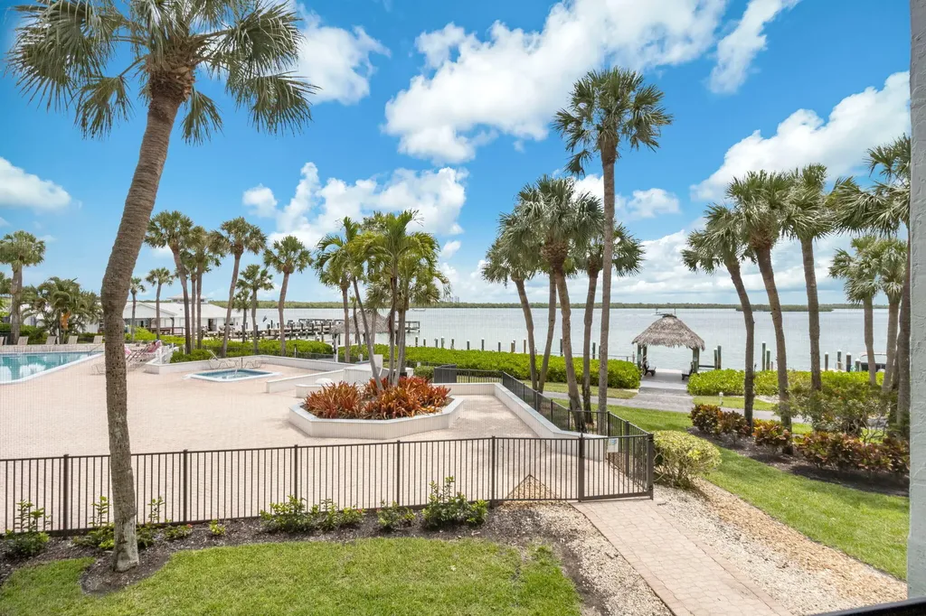 1085 Bald Eagle Drive Marco Island FL 34145