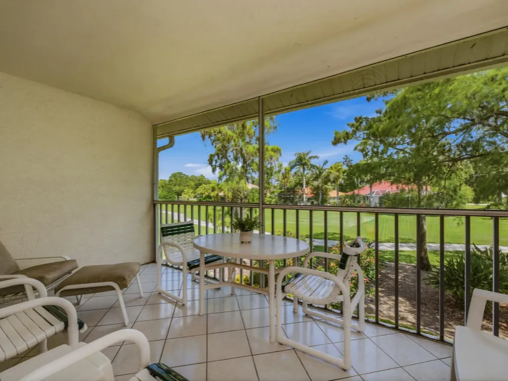 5904 Cranbrook Way Naples FL 34112