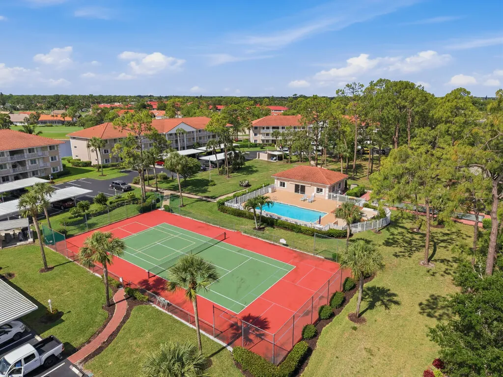 5970 Amherst Drive Naples FL 34112