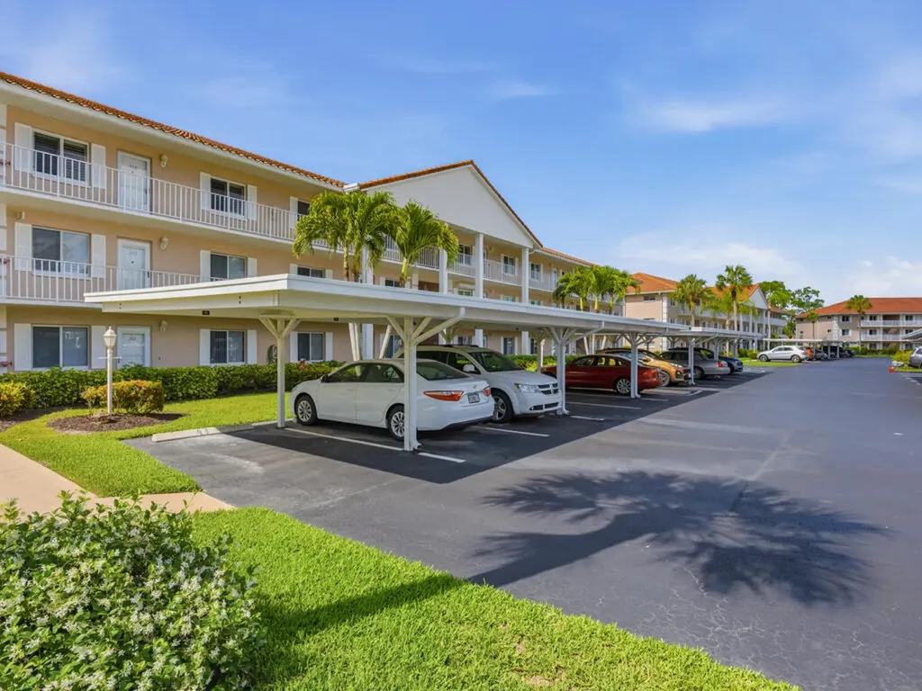 5970 Amherst Drive Naples FL 34112