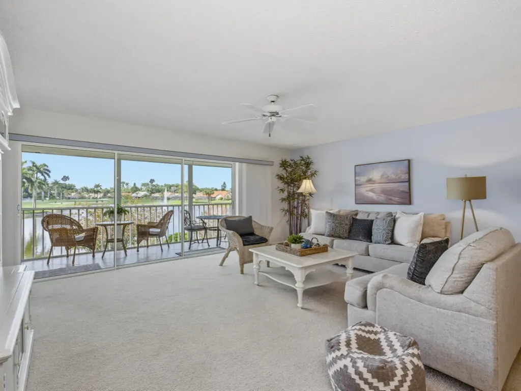 5970 Amherst Drive Naples FL 34112