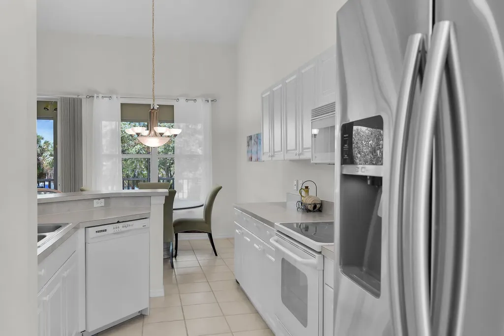 285 Cays Drive Naples FL 34114
