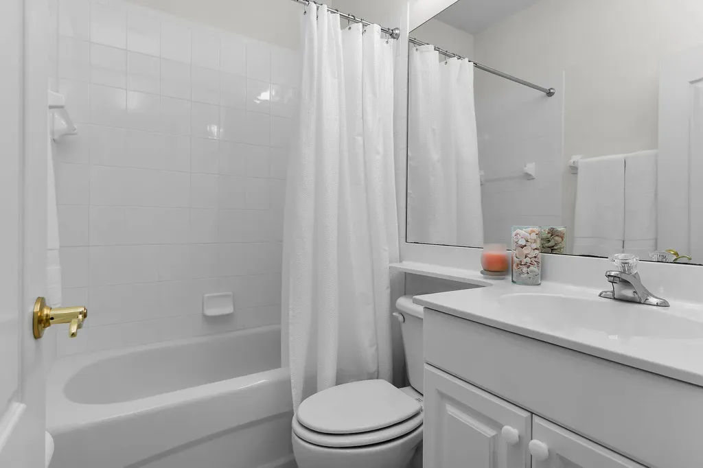 285 Cays Drive Naples FL 34114