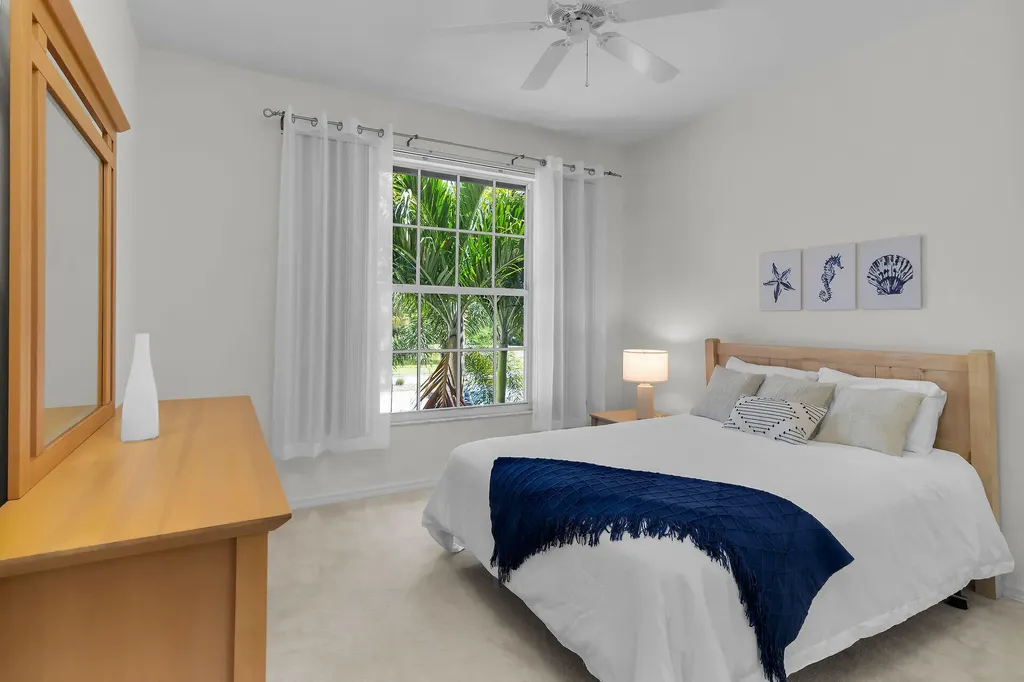 285 Cays Drive Naples FL 34114