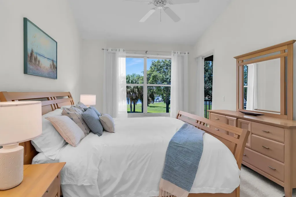 285 Cays Drive Naples FL 34114