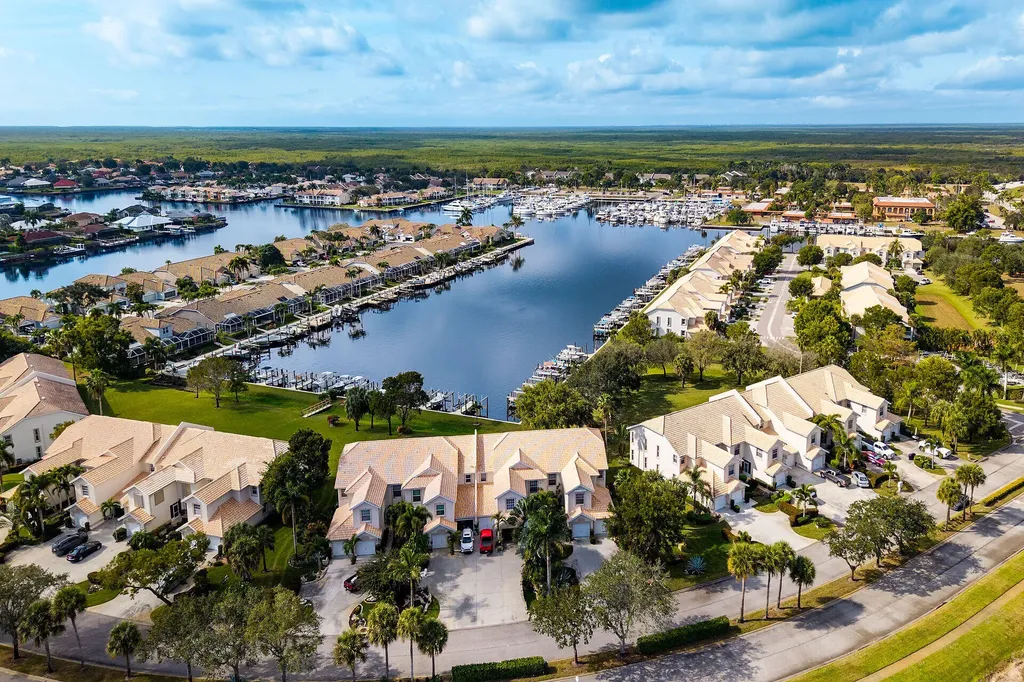 285 Cays Drive Naples FL 34114
