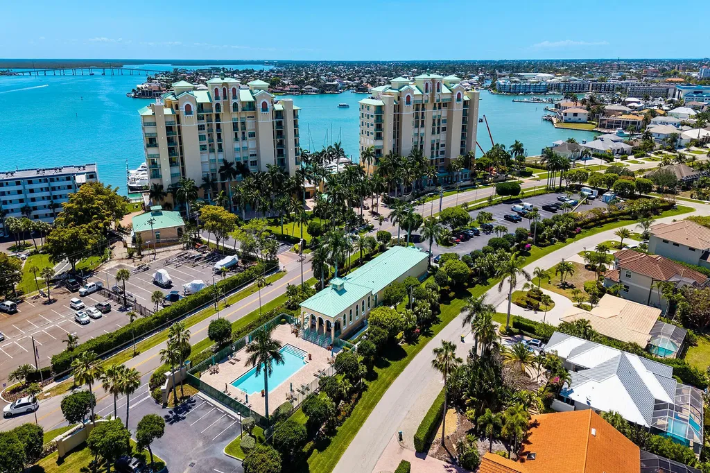 1081 Bald Eagle Drive Marco Island FL 34145