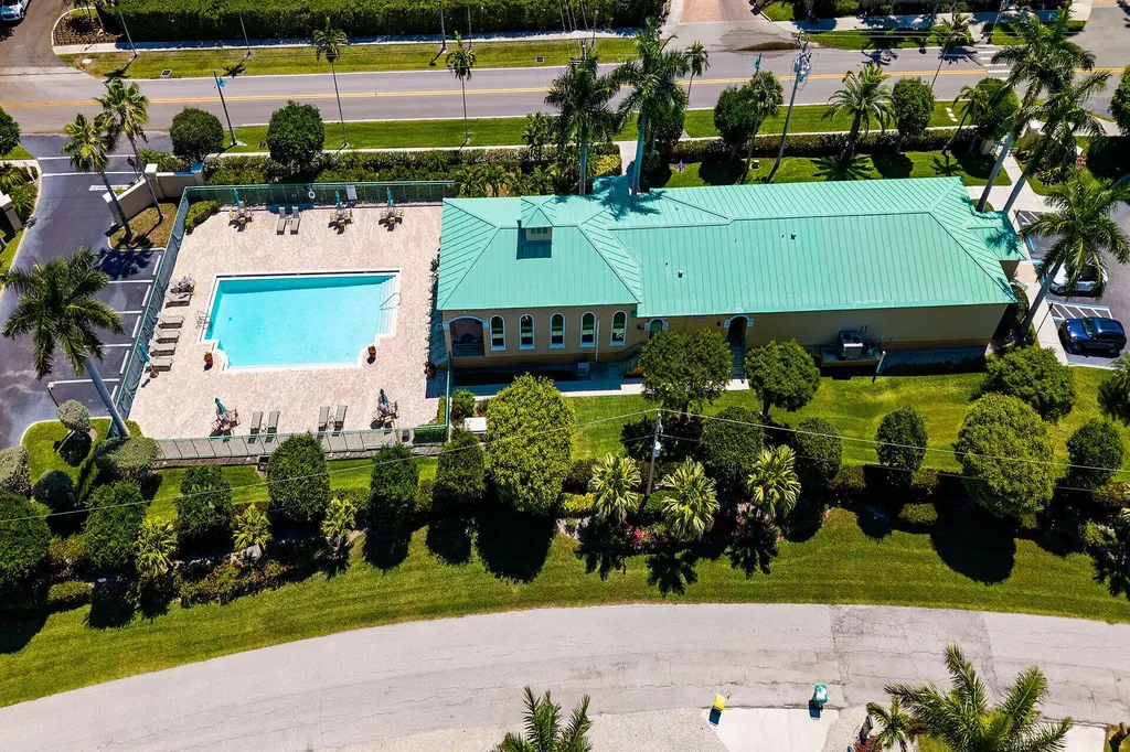 1081 Bald Eagle Drive Marco Island FL 34145
