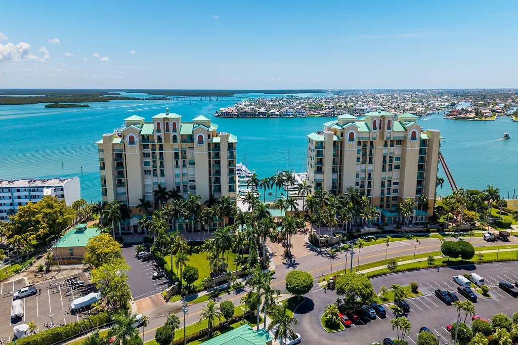 1081 Bald Eagle Drive Marco Island FL 34145