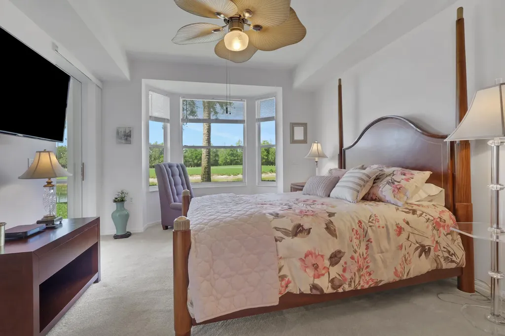 3850 Sawgrass Way Naples FL 34112